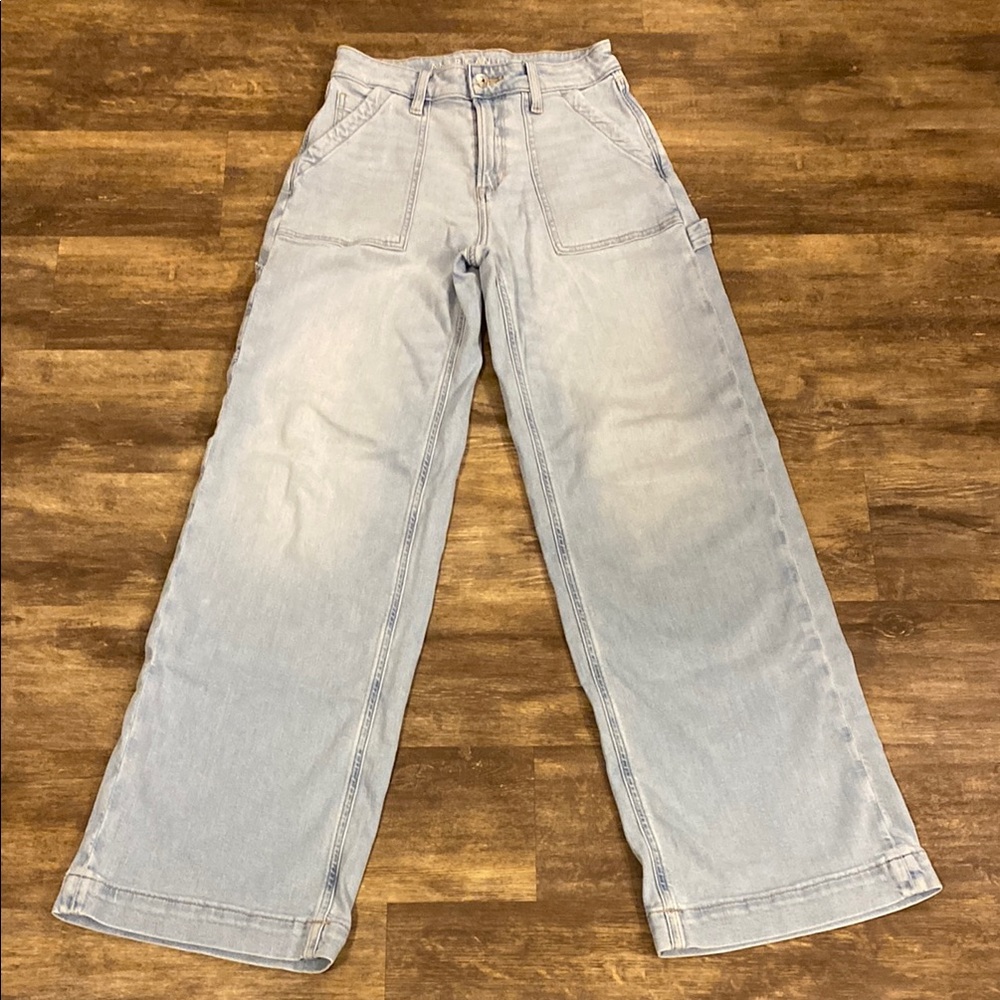 AE Super High-Rise Baggy Wide Leg Jeans - NWOT